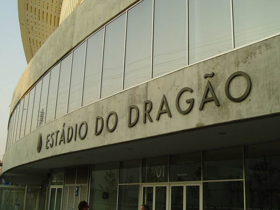 弗林蓬转会动态解析｜勒沃库森 到 利物浦 身价·条款·时间线 - 开云官方网页版 观察
